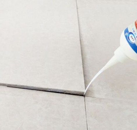 赵县瓷砖空鼓维修公司分享卫生间瓷砖脱落的原因可能有以下几点